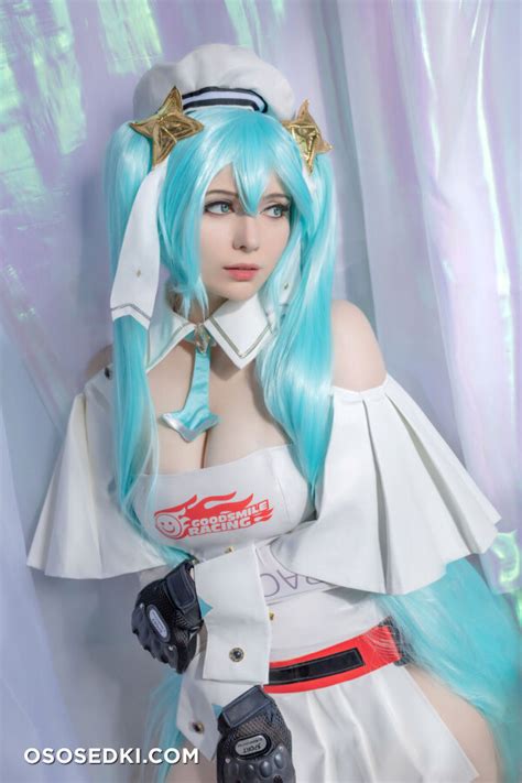 Mirikashi Miku Hatsune Vocaloid Naked Cosplay Asian 16 Photos