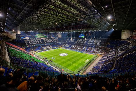 il suo trono Teoria della relatività stadio san siro inter fare un giro