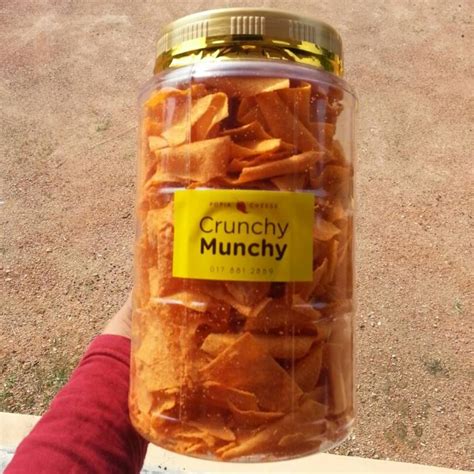 Crunchy Munchy Popia Cheese Food And Drinks Homemade Bakes On Carousell