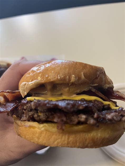 Tried A Peanut Butter Bacon Burger R Burgers