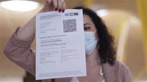 Qué diferencia hay entre el pasaporte covid y el certificado de