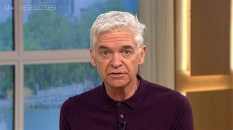 Phillip Schofield makes veiled jab at Piers Morgan on This Morning | HELLO!