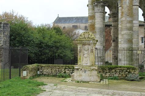 La Fontaine Saint Sauveur Charroux France Hand Operated Water