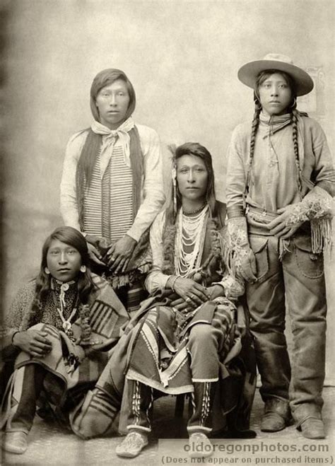 Northern Shoshone And Bannock Men 1895 Native American History American Indian History Native