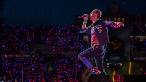 Coldplay cautiva en un Olímpico con 55 000 personas en su primera noche