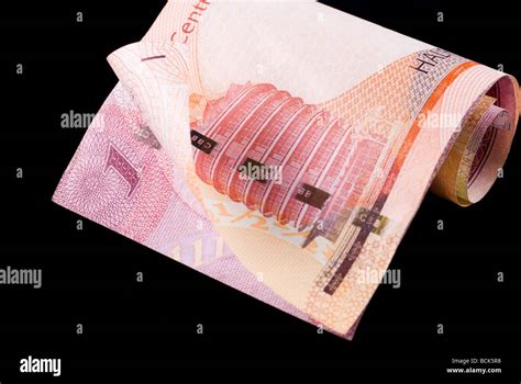 Kingdom Of Bahrain Dinar Currency Banknote Roll Stock Photo Alamy