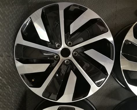 Vw Arteon R Line Montevideo G P Oem Alloy Wheels