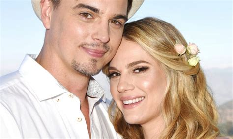 B B S Darin Brooks And Y R S Kelly Kruger Welcome Their Daughter Into