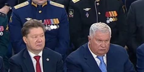 Георгий Албуров on Twitter: "чё такой грустный? https://t.co/BG1eSCWfDi ...