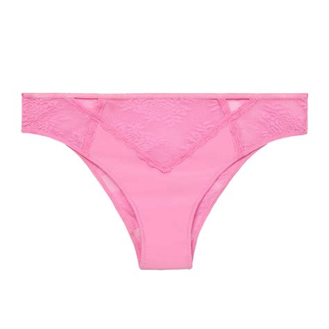 We Want Everything From Rihannas Savage X Fenty Lingerie Line Coveteur