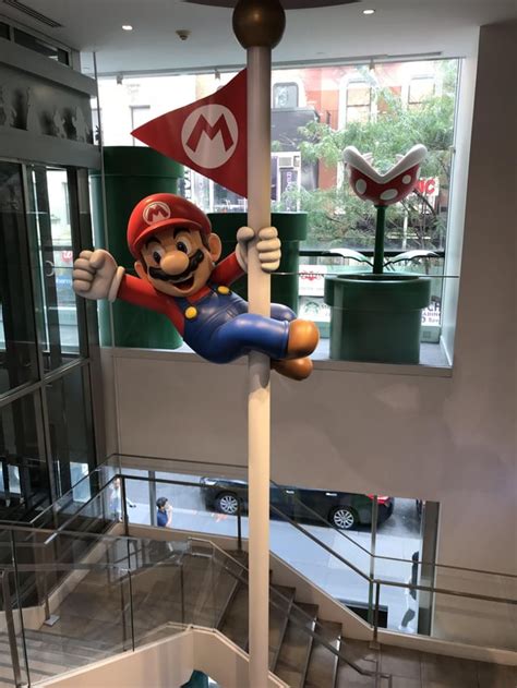 Nintendo Store NYC! : r/gaming