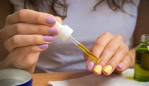 5 Ways To Help Dry And Brittle Nails Beautyheaven