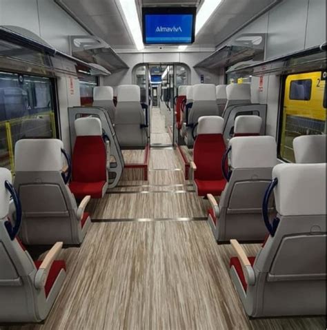 Noul Tren Electric Cump Rat De Rom Nia I Fabricat De Alstom