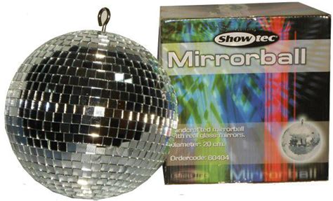 Зеркальные шары : Зеркальный шар SHOWTEC Mirrorball 20 cm