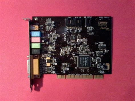 Placa De Som Creative Sound Blaster Live 5 1 Digital PCI Casal De