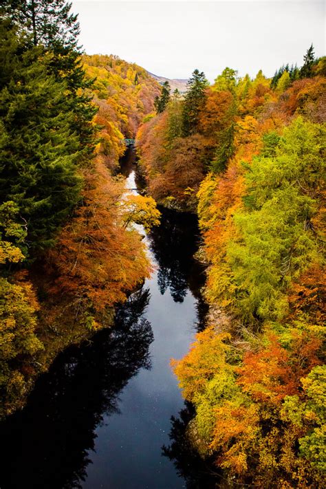 Travelettes » » Witnessing the Display of Fall Colors in Scotland