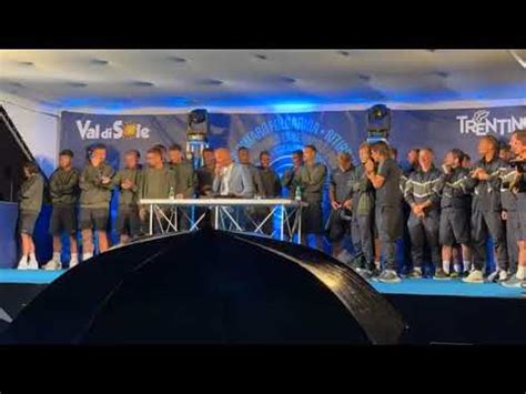 Video Diretta Nm Napoli La Presentazione Della Squadra A Dimaro