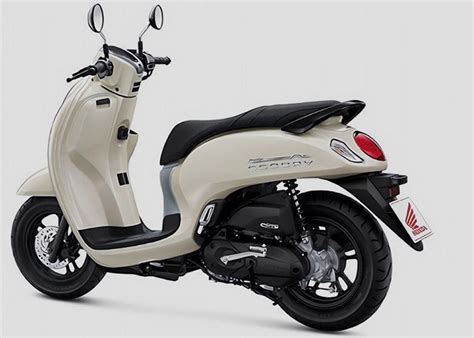 Honda Scoopy Punya Warna Baru Nih Diprediksi Jadi Best Seller Di 2024