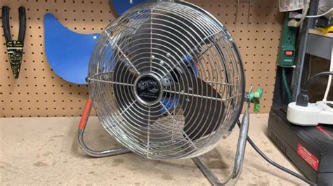 Hampton Bay Hv High Velocity Air Circulator Youtube