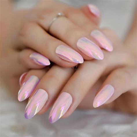 POLISH TRENDS FOR THE SUMMER BOLDNESS AND JOY TO LIVE In 2020 Pink