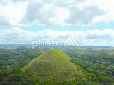 フィリピンボホール島 チョコレートヒルズ世界遺産の風景 No 2672651写真素材なら写真AC無料フリーダウンロードOK