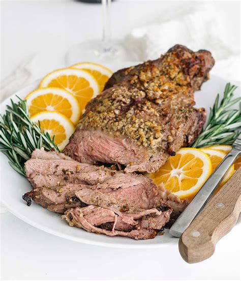 Kitchen Tip How To Cook A Butterflied Leg Of Lamb Heinen S Grocery Store