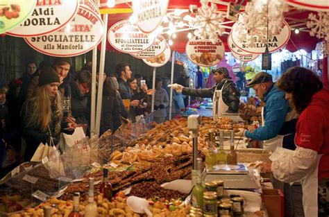 10 Festive Christmas Markets In Italy To See In 2020 - Follow Me Away