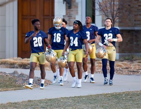 Top Storylines From The First Notre Dame Fighting Irish Spring Practice