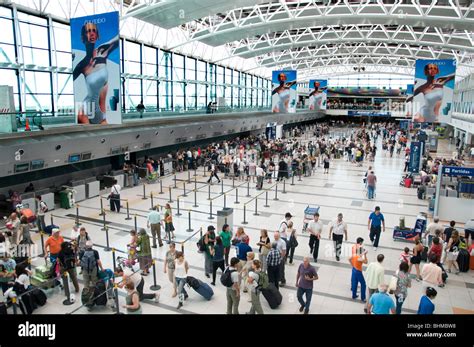 Ministro Pistarini International Airport Aeropuerto Internacional Stock Photo: 28107892 - Alamy