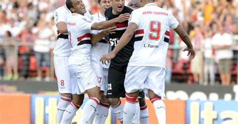 Com Ganso E Público Recorde São Paulo Vira E Se Garante Na Libertadores