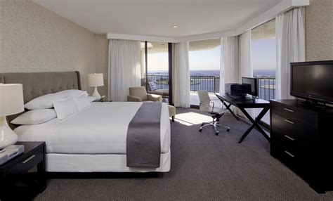 Exclusive Presidential Hotel Suites In San Diego