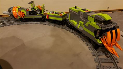 Lego power miners custom train MOC : LEGOtrains