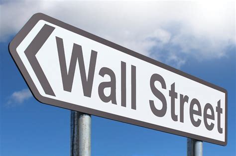 Top 10 Universities Getting Wall Street Jobs In Us