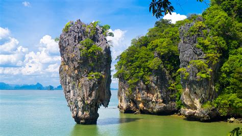 Phang Nga Bay And James Bond Island Elephant Trekking Tours In Phuket