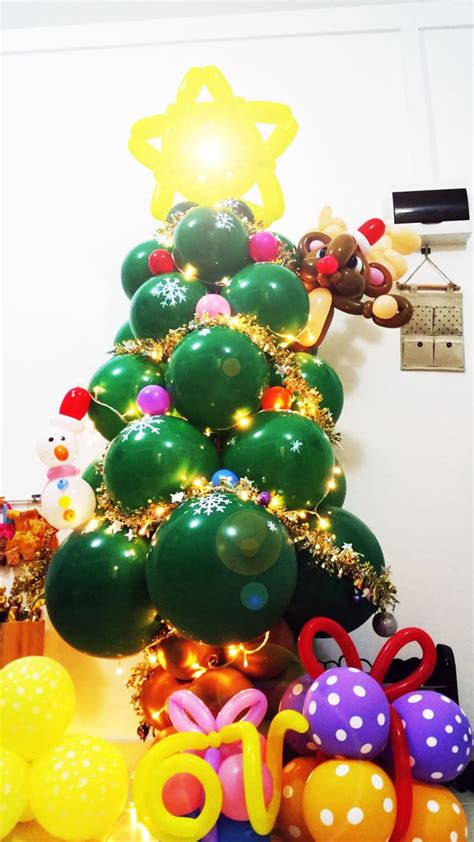 balloon christmas tree | JocelynBalloons | The Leading Balloon Decoration Company