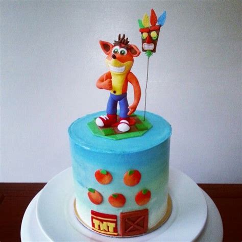 Crash Bandicoot Birthday Cake Crash Fondant Topper With Aku Aku Mask Themed Cakes Candy