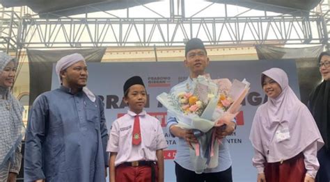 Gibran Dipanggil Kiyowo Saat Di Ponpes Asshiddiqiyah