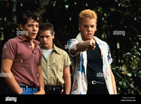 BRADLEY GREGG CASEY SIEMASZKO & KIEFER SUTHERLAND STAND BY ME (1986 ...