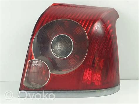 Halogeno Toyota Avensis T Rear Tail Lights Rrr