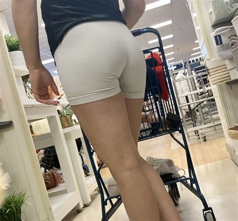 Tight Booty Milf In White Shorts Short Shorts Volleyball Forum