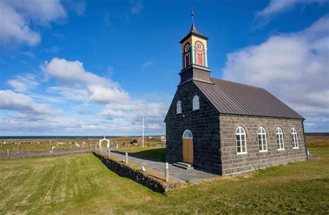 11 Prettiest Churches In Iceland Map To Find Them Follow Me Away