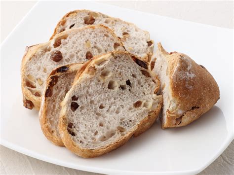 Whole Wheat Raisin Bread Supreme Flour