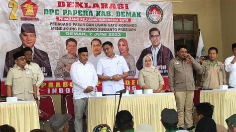 Ratusan Pedagang Pasar Di Demak Deklarasikan Dukungan Untuk Prabowo