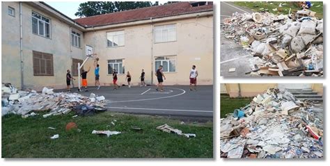 Puncte Marcate Printre Gunoaie Pe Un Teren De Baschet Din Timisoara