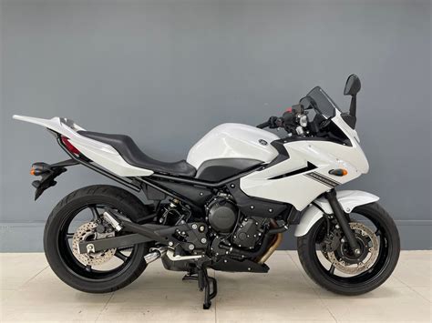 Купить б у Yamaha XJ FZ R инжектор передач в Краснодаре белый naked bike года по цене