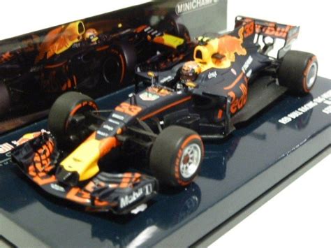 Minichamps Red Bull Racing Tag Heuer Rb Formula