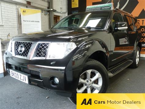 Nissan Pathfinder DCI AVENTURA Fox 4x4 Specialist Ltd