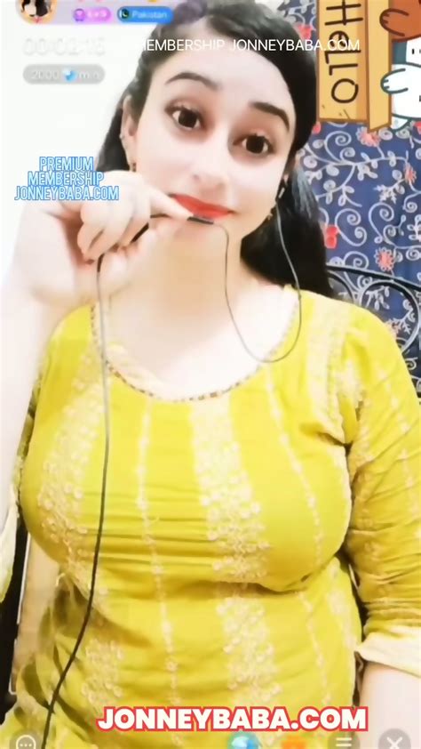 Nisha Pakistani Chamet Nude Big Boobs Show