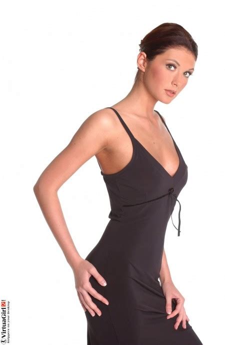 Orsi Kocsis Nude Erotic Pics 42 Sets