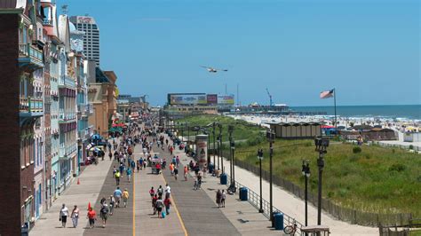 Hotels near Boardwalk (Atlantic City) from $46/night - KAYAK